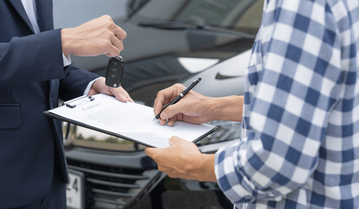 Buying vs leasing a car